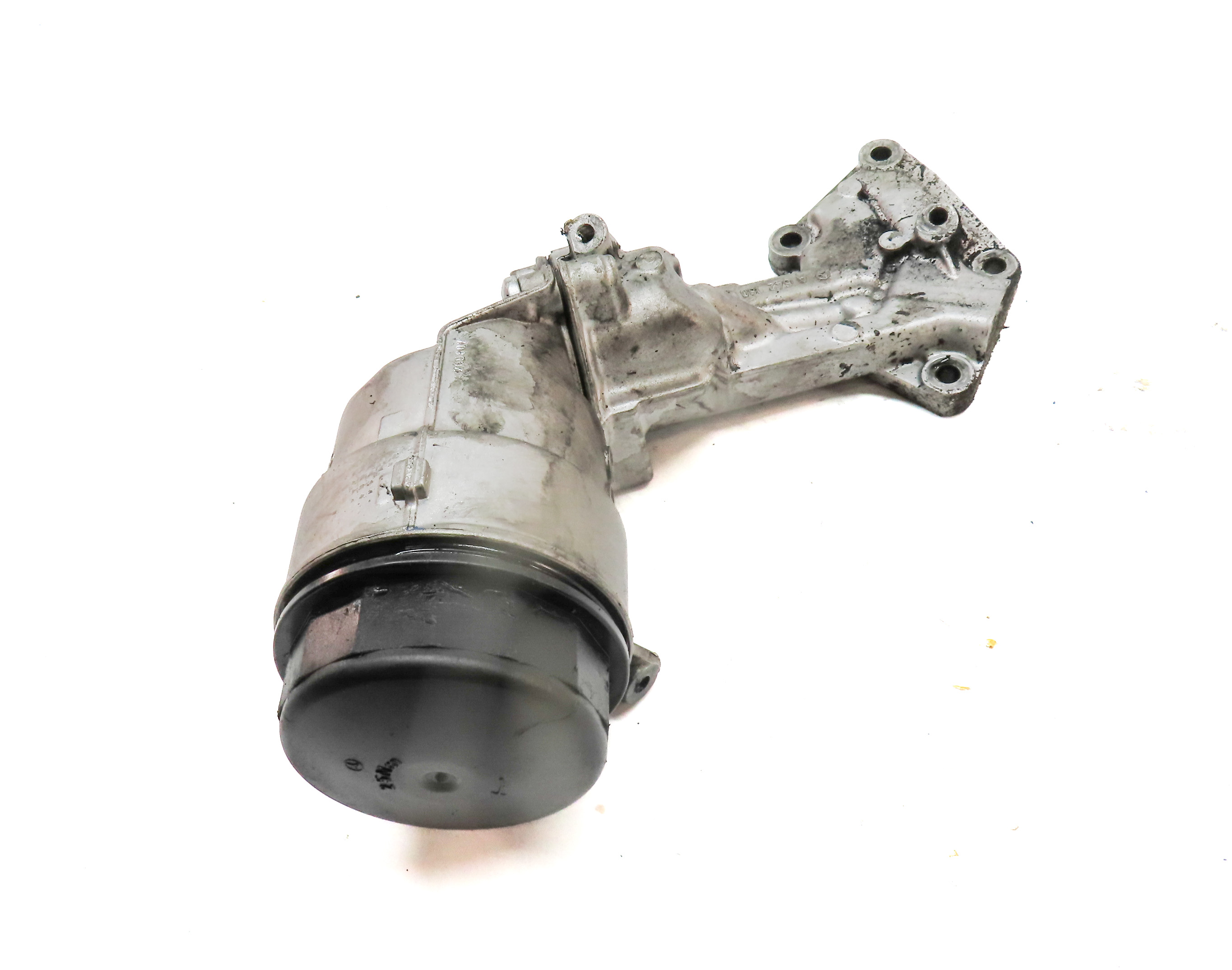 12 MERCEDES E350 W212 3.0L DIESEL (OM642) ENGINE MOTOR OIL FLUID FILTER HOUSING — exact item pictured